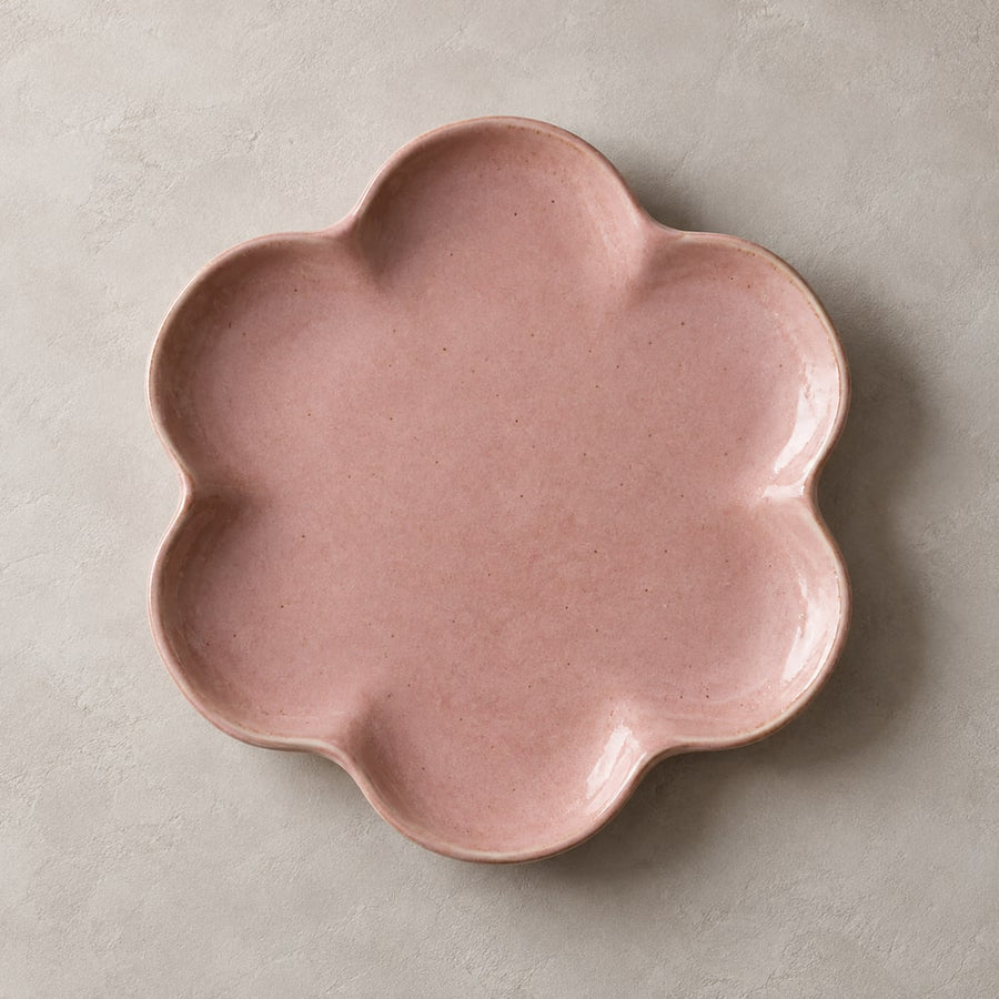 Petal Bloom Scallop Plate